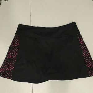 Fila black and pink skort NWOT